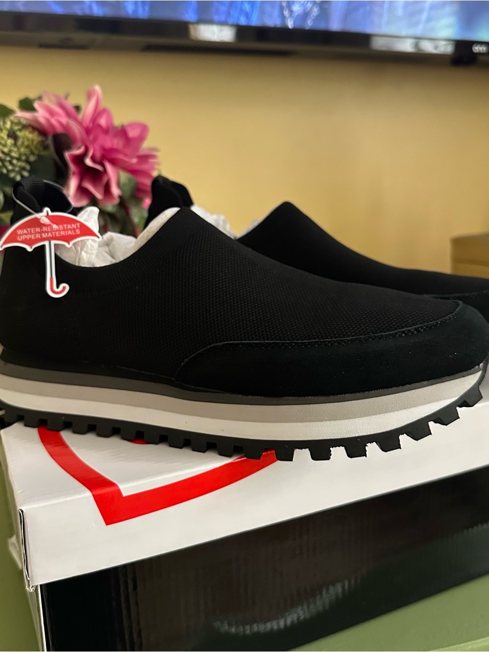 Blondo Lakelyn Black Knit Slip-On Athletic Sneakers Shoes Size 10 NEW - Picture 4 of 11